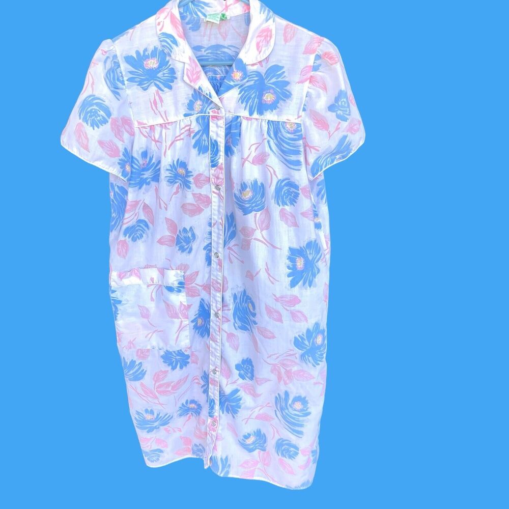Spotlight Vintage Floral House Dress Duster Snap Front Blue Pink White Medium